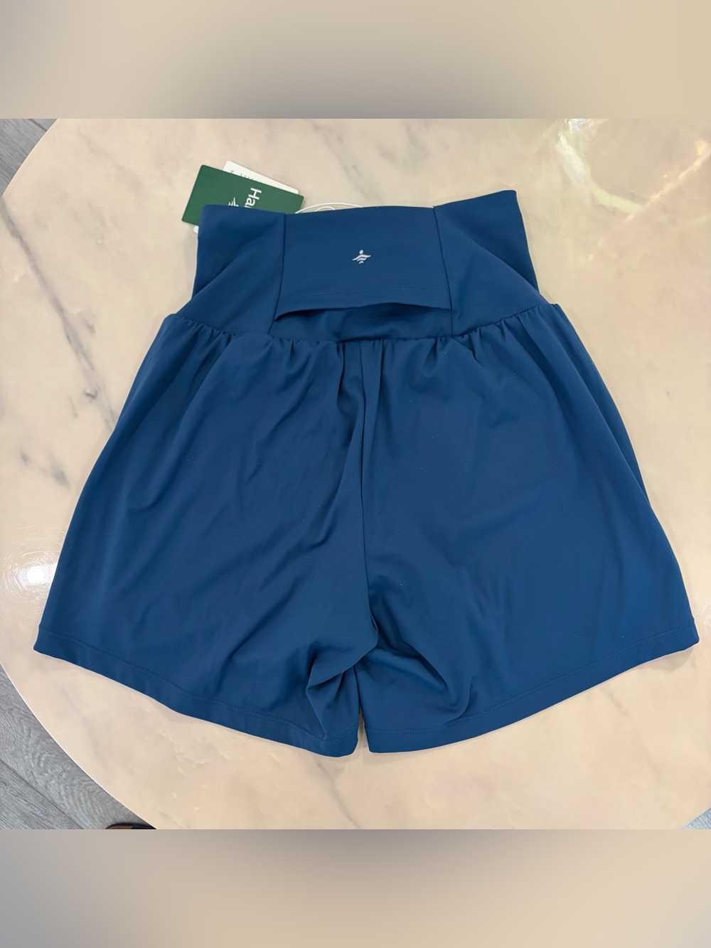 Halara Softlyzero Airly Activewear Shorts. - Picture 4 of 10